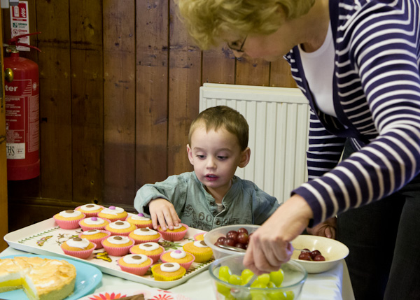Long Buckby Baptist Church Thursday Cafe All Grandmas and Children Welcome